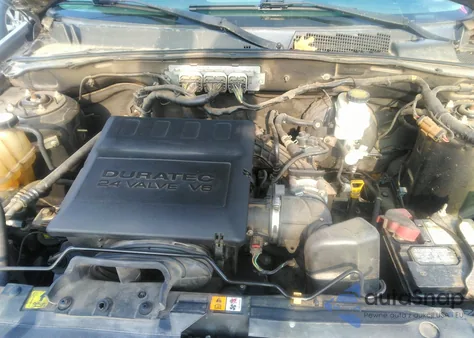 2011 Ford Escape Xlt z USA, uszkodzony, nr VIN 1FMCU0DG1BKC10246